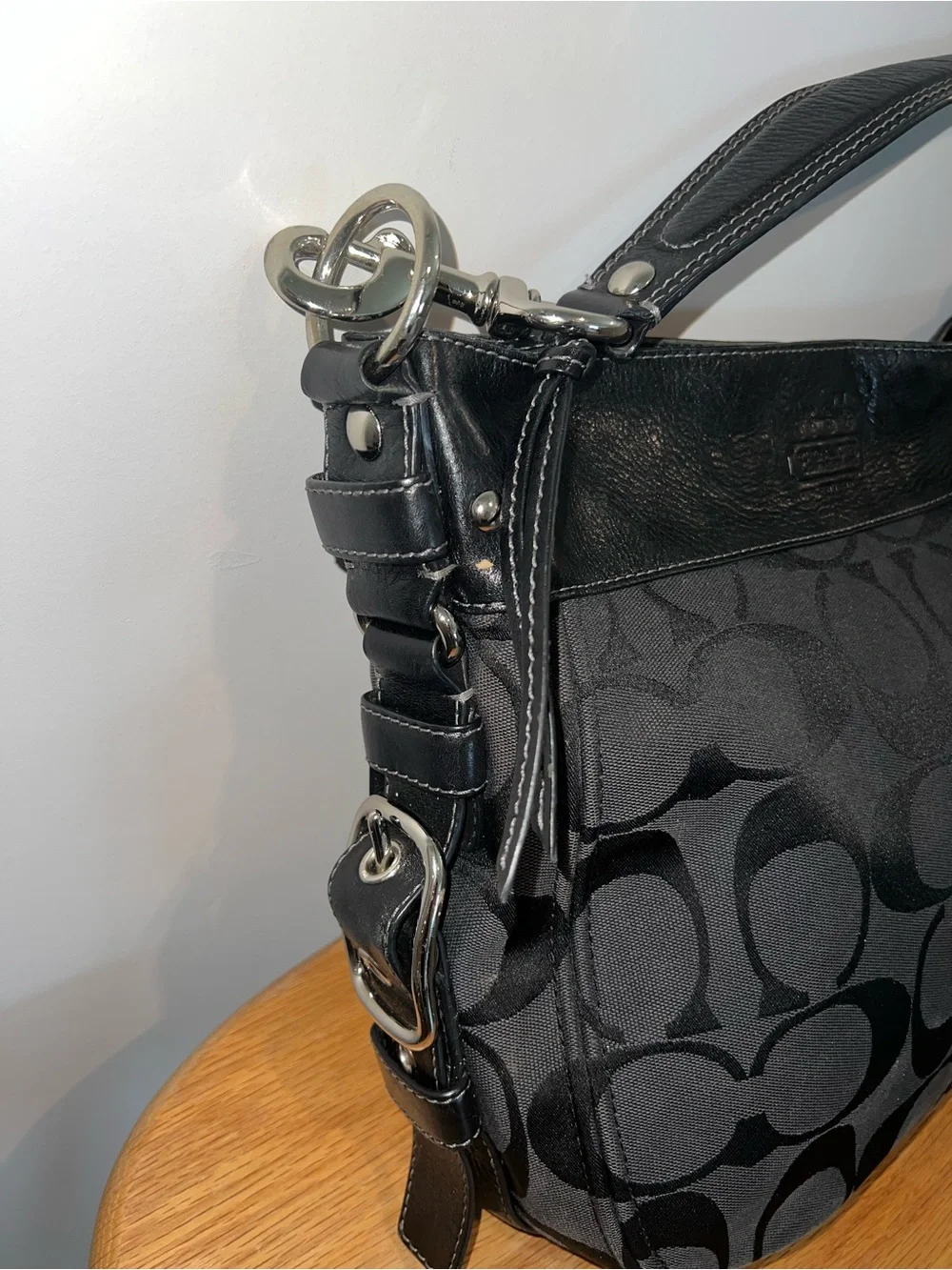 Coach Signature C Hobo Shoulder Bag | Black/Gray Jacquard | Late 2000s Y2K